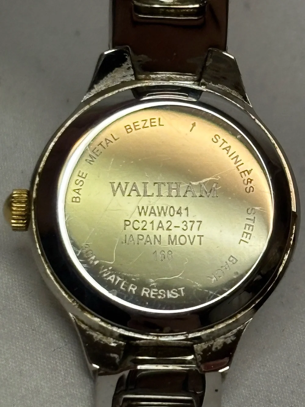 Waltham Ladies MOP Dial Gold & Silver 2 Tone Quartz Watch #6103